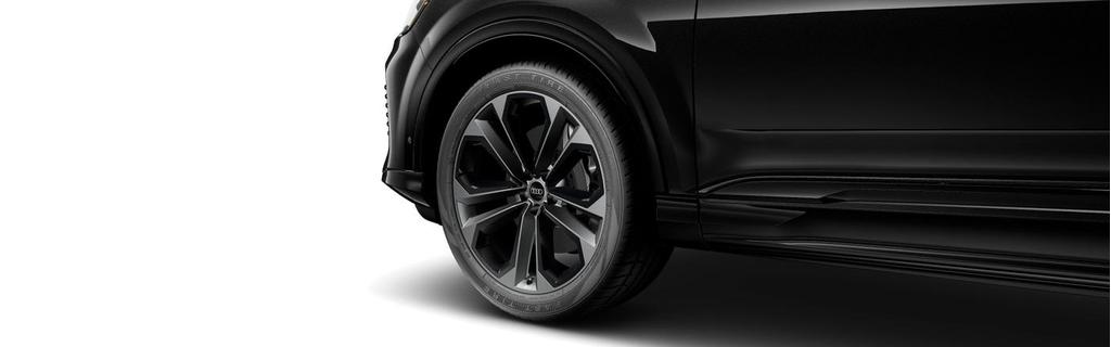 new 2025 Audi Q7 car, priced at $74,610