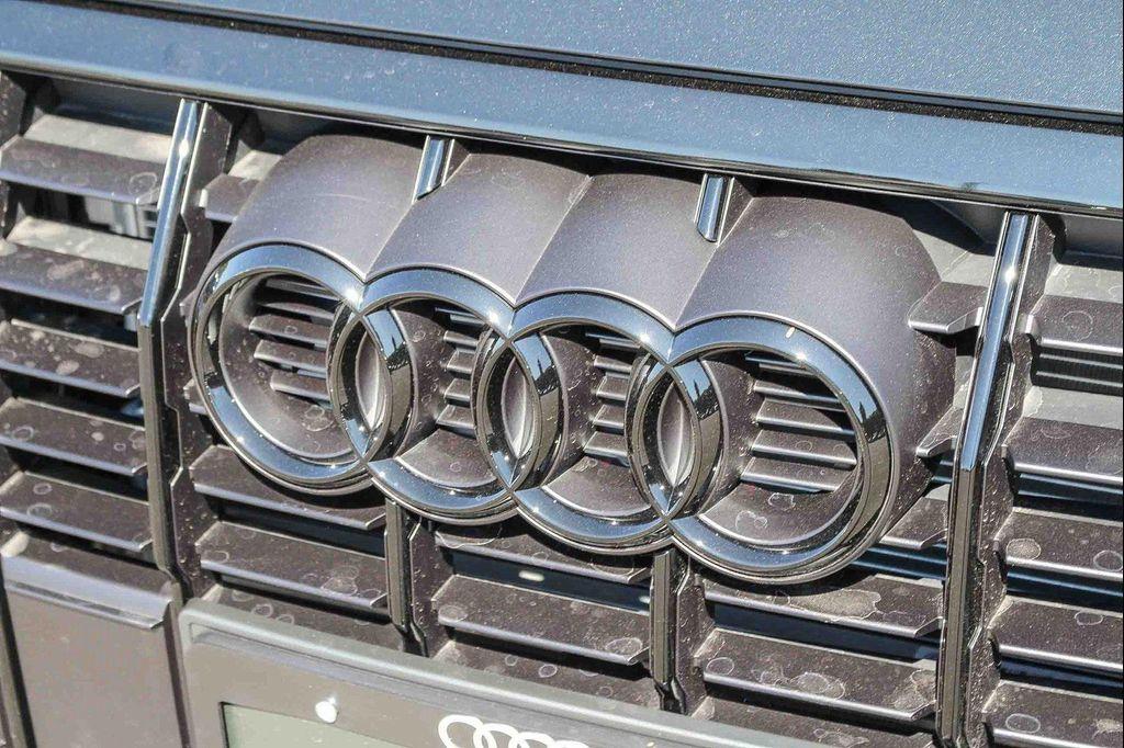new 2025 Audi Q3 car, priced at $45,975
