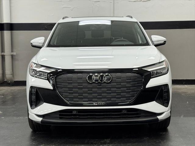 new 2025 Audi Q4 e-tron car