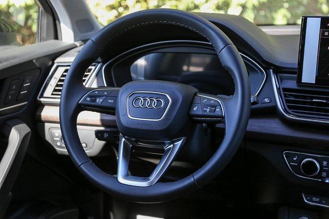 new 2025 Audi Q5 car, priced at $59,795