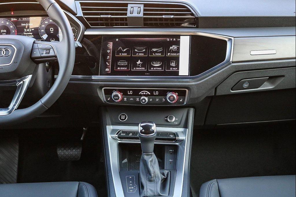 new 2025 Audi Q3 car, priced at $39,757