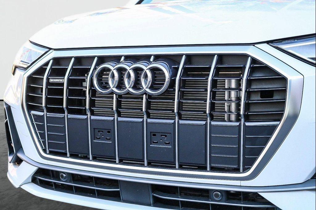 new 2025 Audi Q3 car, priced at $39,757
