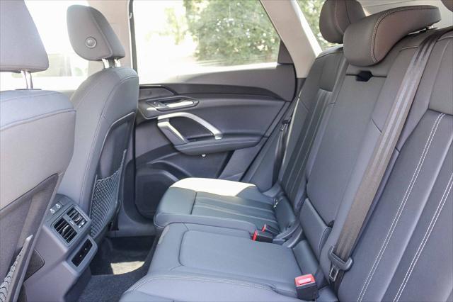 new 2025 Audi Q5 car, priced at $58,085