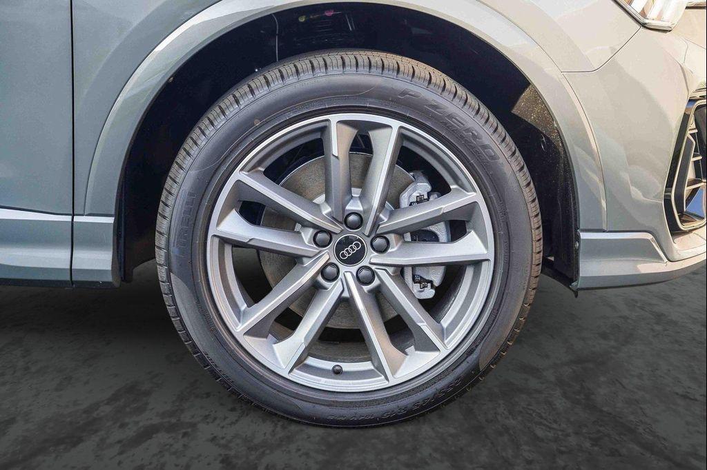 new 2025 Audi Q3 car, priced at $41,377