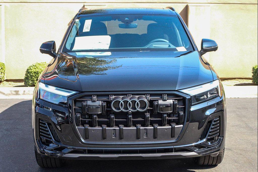 new 2026 Audi Q7 car, priced at $82,084