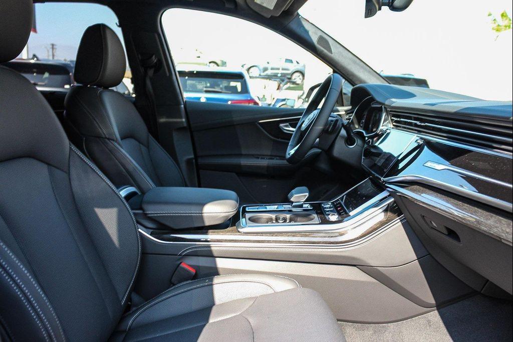 new 2026 Audi Q7 car, priced at $82,084