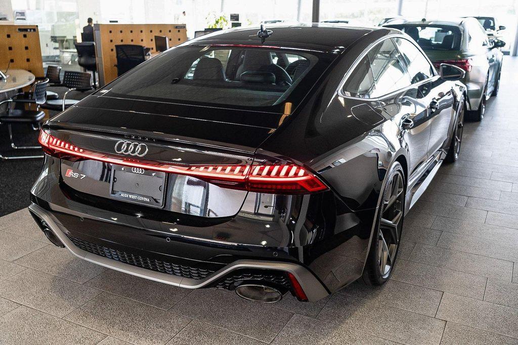 new 2025 Audi RS 7 car, priced at $138,635