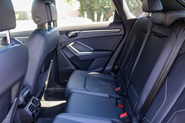 new 2025 Audi Q3 car, priced at $45,785