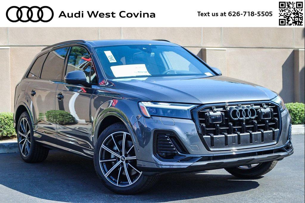 new 2025 Audi Q7 car, priced at $67,622