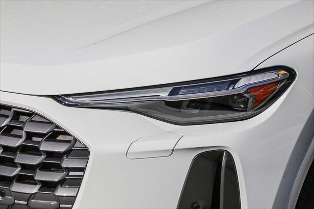 new 2025 Audi Q5 car, priced at $59,490