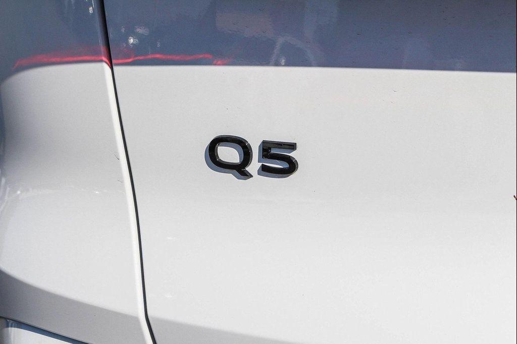 new 2025 Audi Q5 car, priced at $53,541
