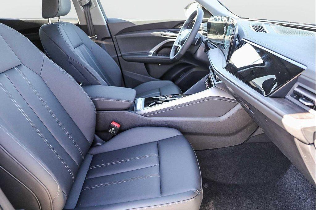 new 2025 Audi Q5 car, priced at $53,541