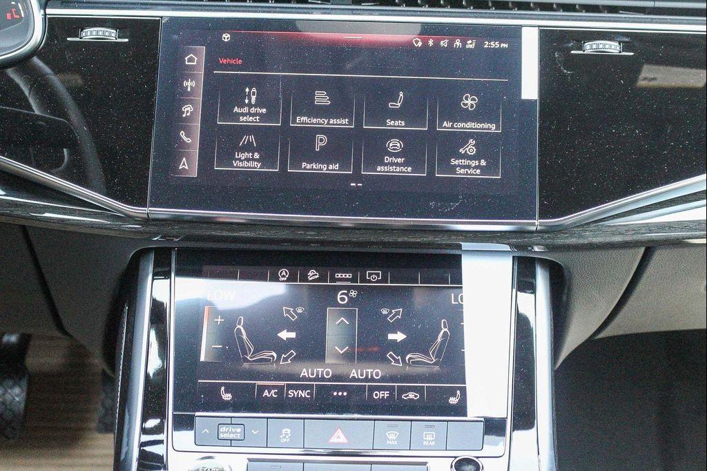 new 2025 Audi Q7 car, priced at $71,625