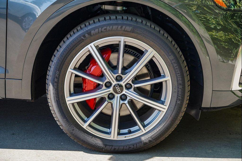 new 2025 Audi SQ5 car, priced at $73,735