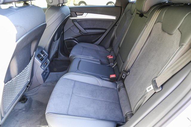 new 2025 Audi Q5 car, priced at $59,795