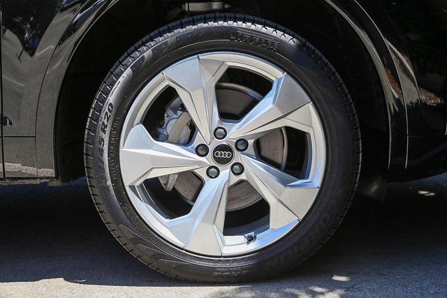 new 2024 Audi Q5 car, priced at $51,748