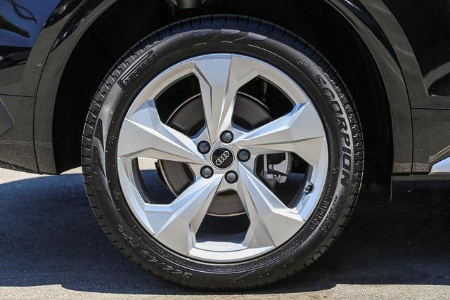 new 2024 Audi Q5 car, priced at $51,748