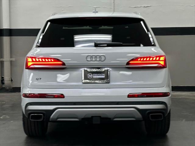 new 2025 Audi Q7 car, priced at $75,150