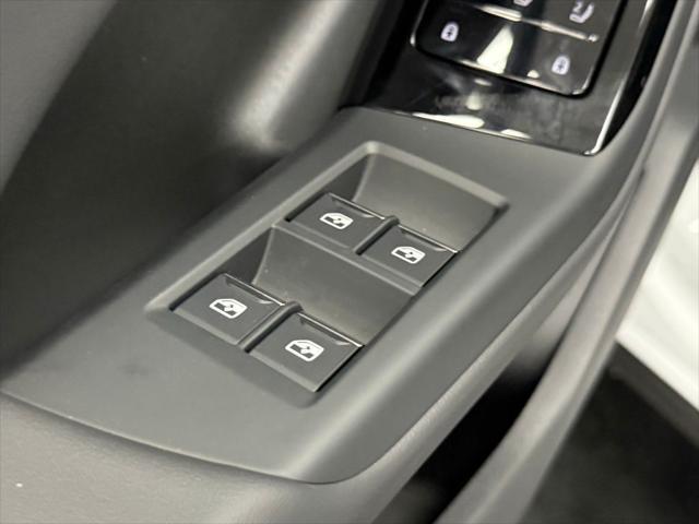 new 2025 Audi Q6 e-tron car, priced at $75,685