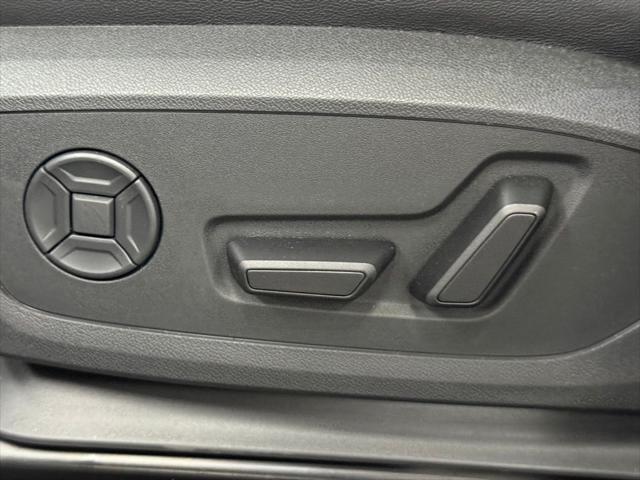 new 2025 Audi Q6 e-tron car, priced at $75,685