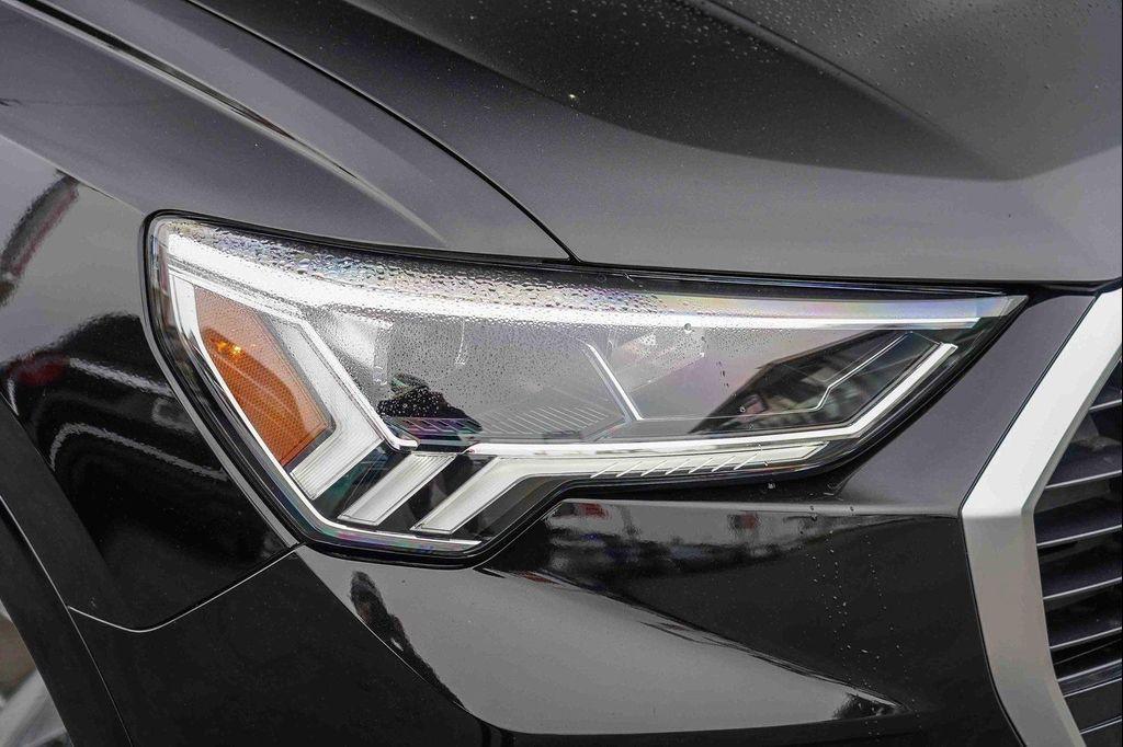 new 2025 Audi Q3 car, priced at $42,592