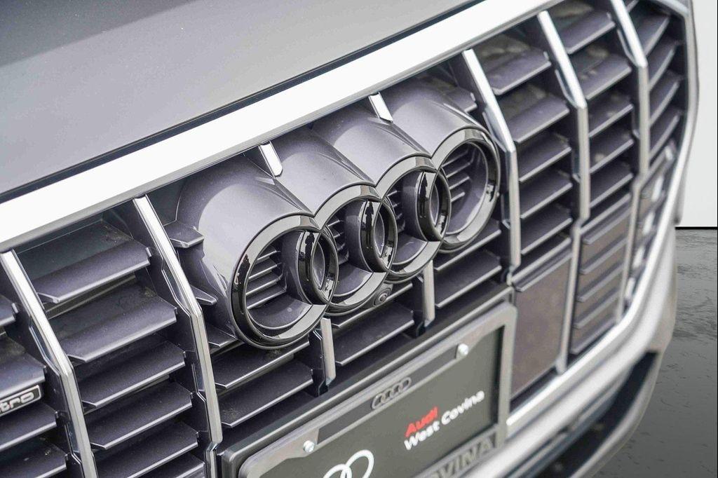 new 2025 Audi Q3 car, priced at $42,592