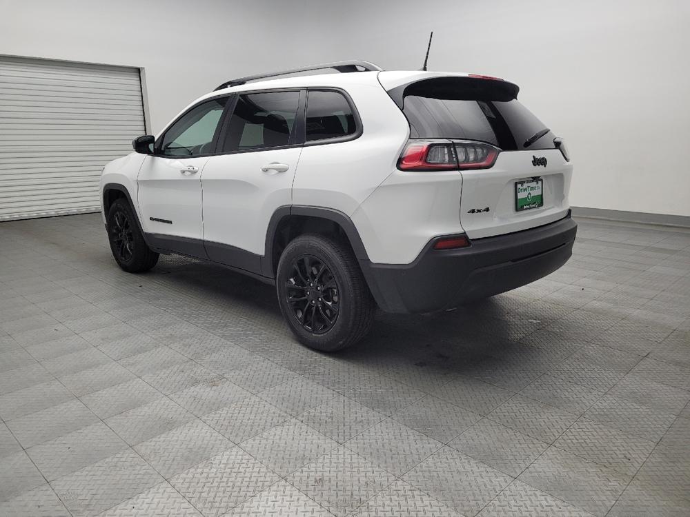 used 2023 Jeep Cherokee car, priced at $25,795
