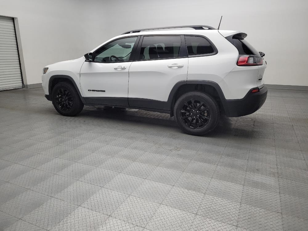 used 2023 Jeep Cherokee car, priced at $25,795