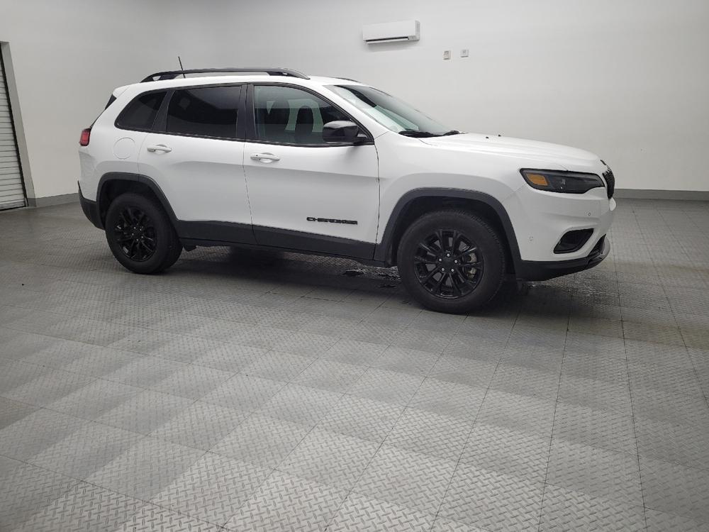 used 2023 Jeep Cherokee car, priced at $25,795