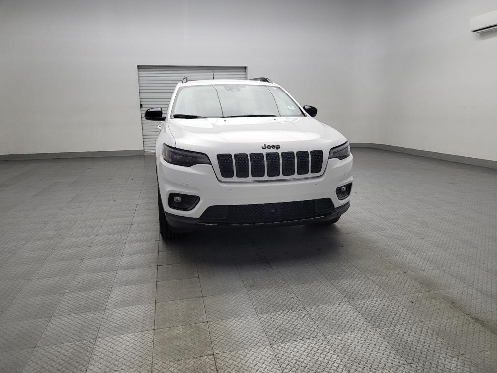 used 2023 Jeep Cherokee car, priced at $25,795