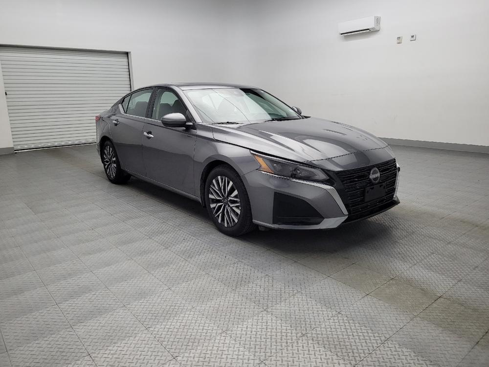 used 2024 Nissan Altima car, priced at $25,595