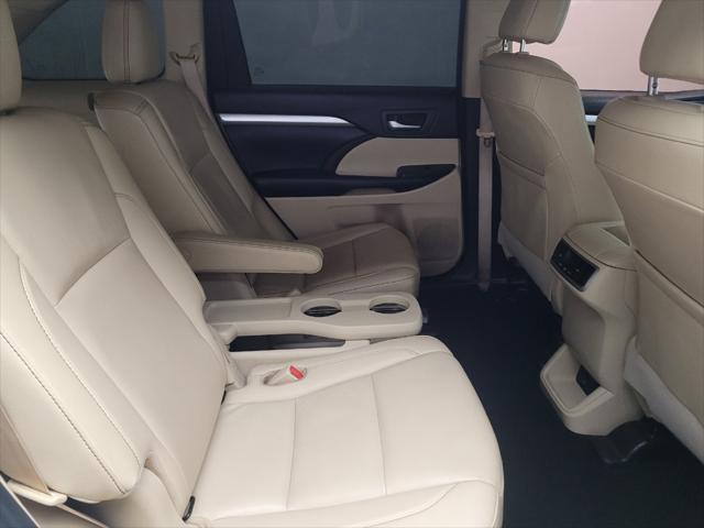 used 2019 Toyota Highlander car, priced at $28,195
