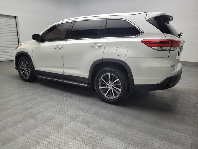 used 2019 Toyota Highlander car, priced at $28,195