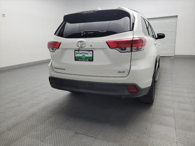 used 2019 Toyota Highlander car, priced at $28,195