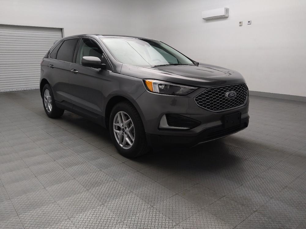 used 2023 Ford Edge car, priced at $30,895