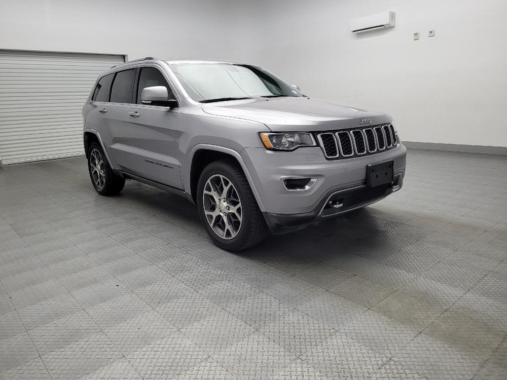 used 2018 Jeep Grand Cherokee car, priced at $20,795