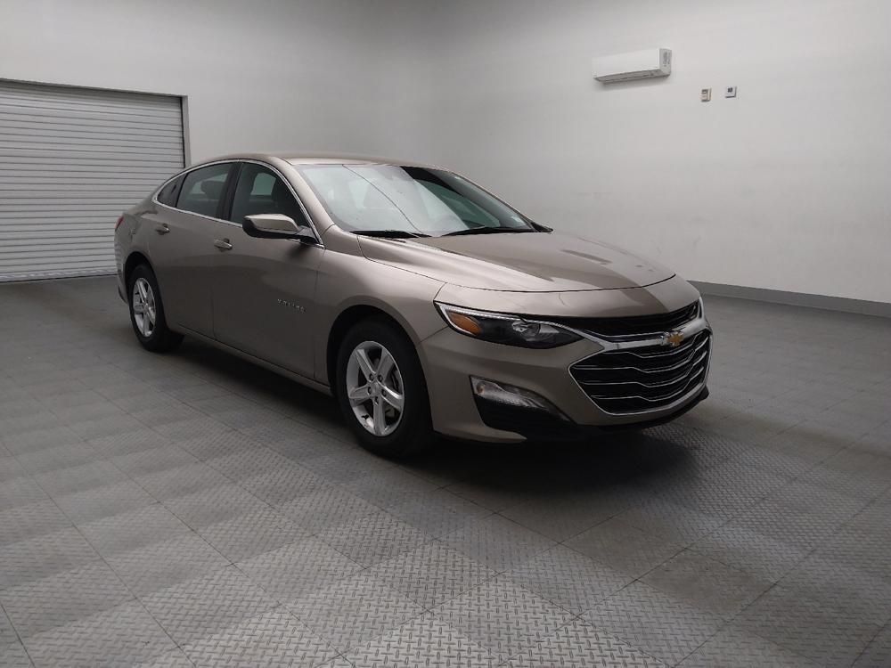 used 2024 Chevrolet Malibu car, priced at $24,495