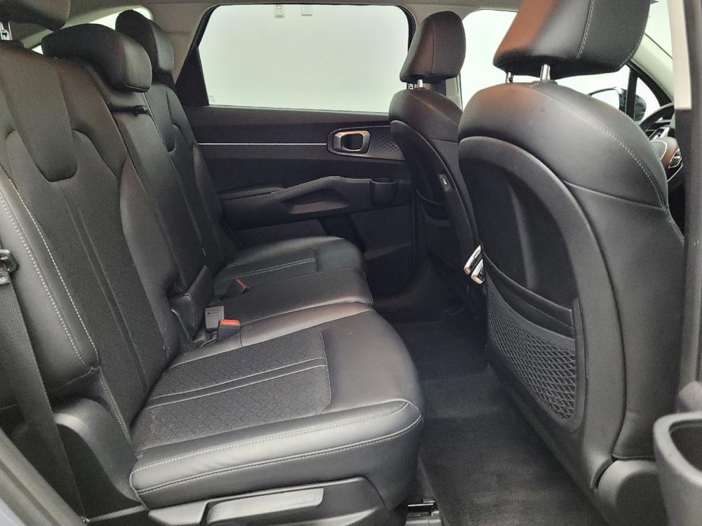 used 2022 Kia Sorento car, priced at $26,095
