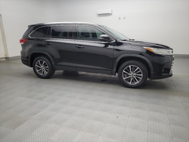 used 2019 Toyota Highlander car, priced at $26,195