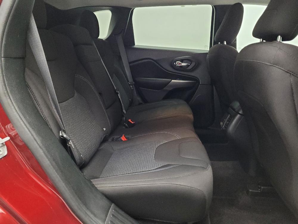 used 2019 Jeep Cherokee car, priced at $18,995