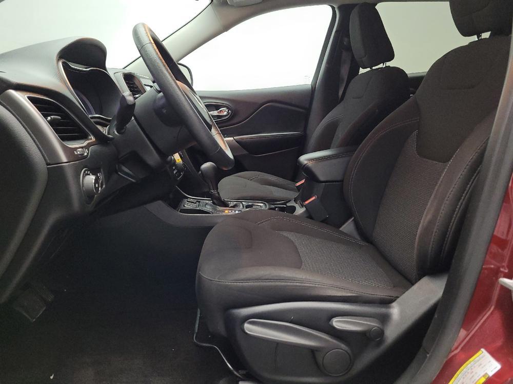 used 2019 Jeep Cherokee car, priced at $18,995