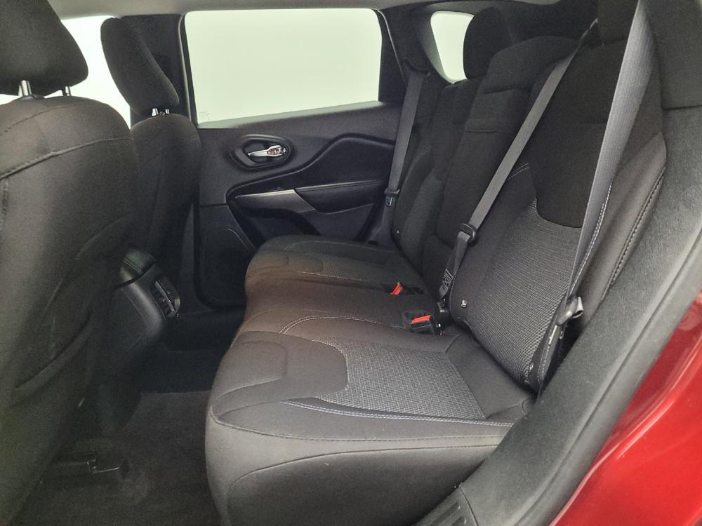 used 2019 Jeep Cherokee car, priced at $18,995
