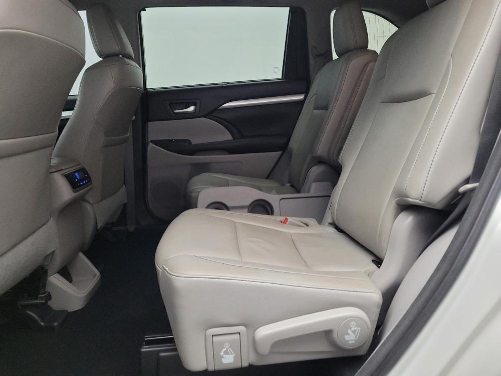 used 2017 Toyota Highlander car, priced at $24,495
