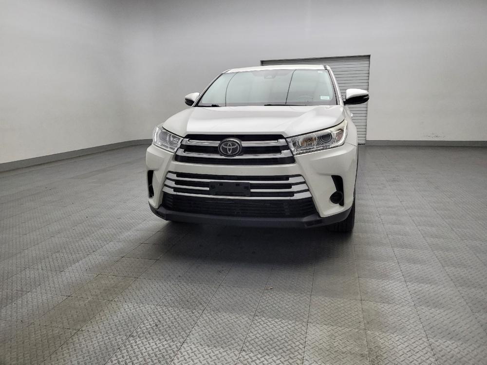 used 2018 Toyota Highlander car, priced at $23,995