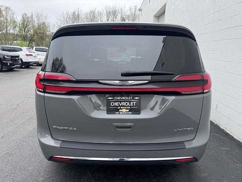 used 2022 Chrysler Pacifica car, priced at $28,679