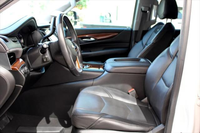 used 2019 Cadillac Escalade car, priced at $30,800