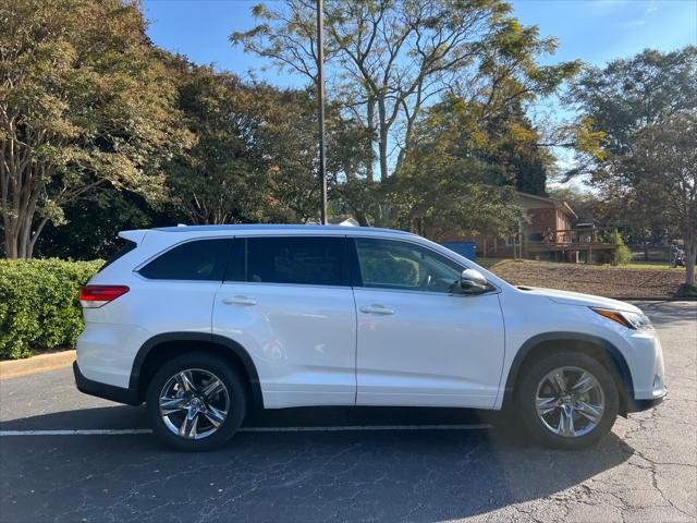 used 2019 Toyota Highlander car, priced at $34,995