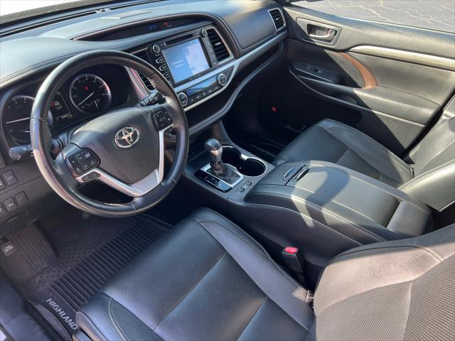 used 2019 Toyota Highlander car, priced at $34,995