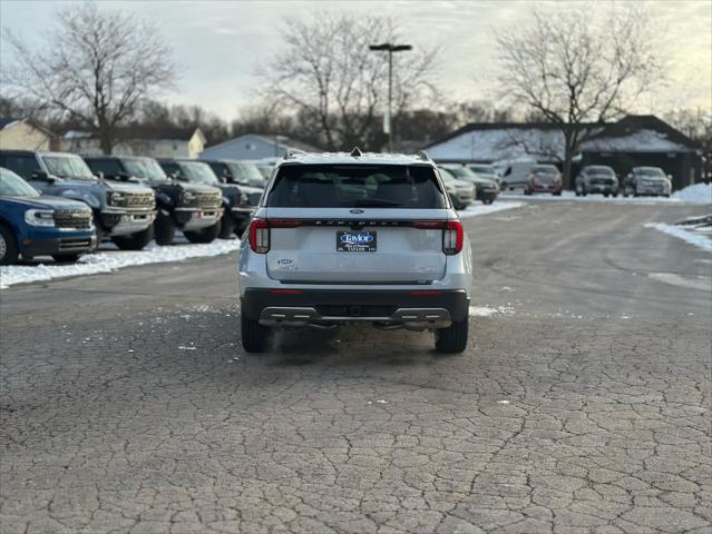 new 2025 Ford Explorer car, priced at $44,532