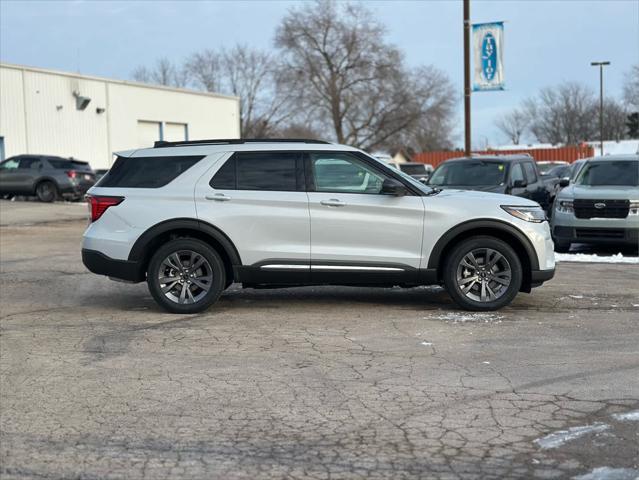 new 2025 Ford Explorer car, priced at $44,532